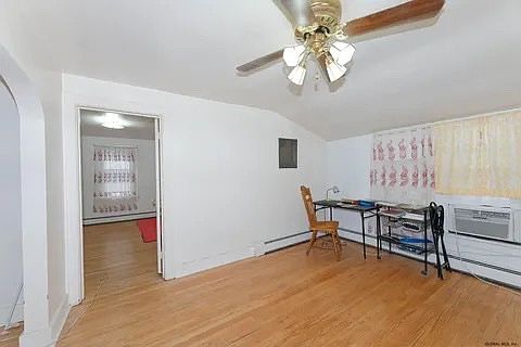 4th image of 63 Overlook Ave #1