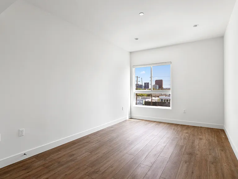 Bedroom Window, Vinyl Flooring, and Window