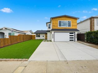 11329 Avenida Del Gato, San Diego, CA 92126