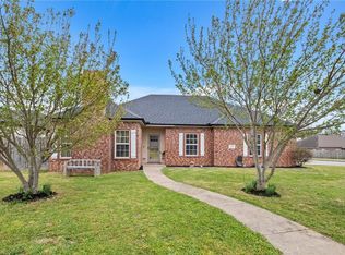 676 Brimwood St, Centerton, AR 72719