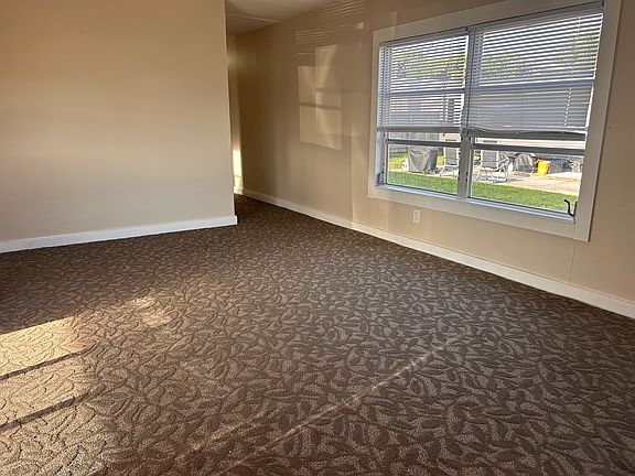 5th image of 3630 Dixie Hwy NE Lot C-6