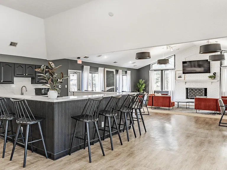 Bavarian Village Apartments — Photo 36