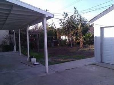 1609 W Cubbon St, Santa Ana, CA, 92703