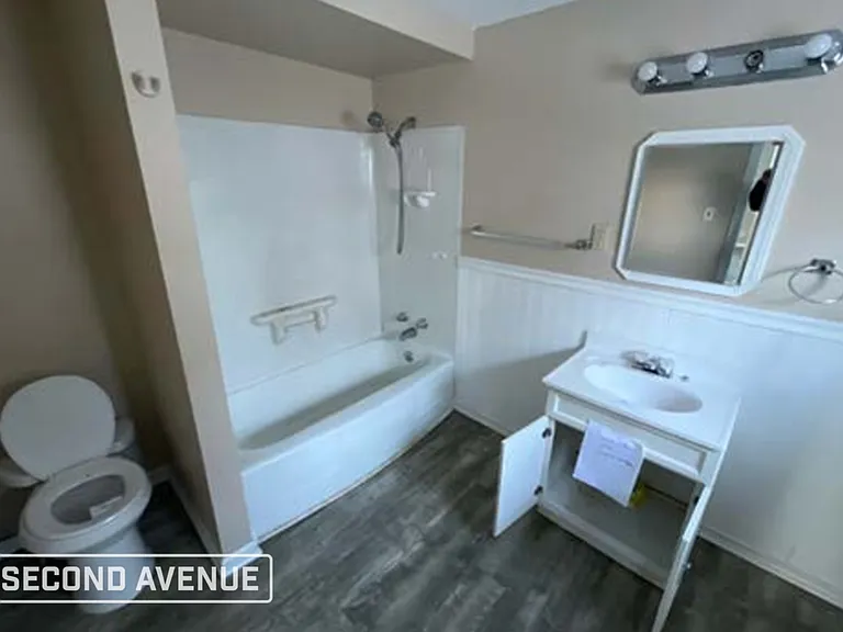 803 Joseph St — Photo 6