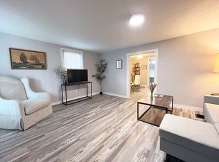 3921 - 3923 Bluestone Rd, Cleveland, OH 44121