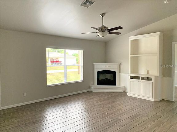2nd image of 6069 Lacota Ave