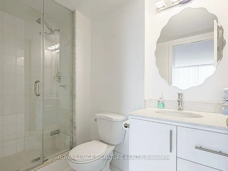 7250 Yonge St #1003 — Photo 36