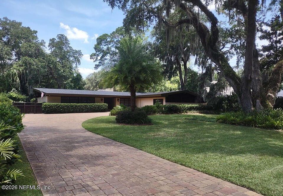 1st image of 2640 HOLLY POINT Road E