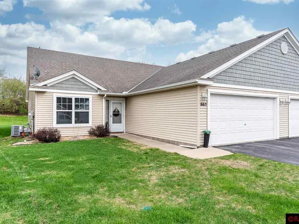 665 Tomahawk Ct, Madison Lake, MN 56063