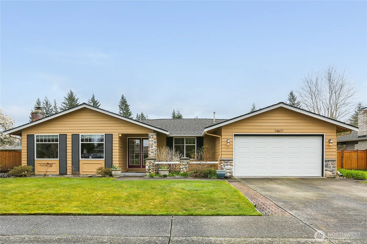 14611 SE 167th Place photo 1