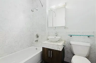 Rented by City Zen Realty