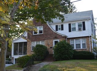 7 Lodge Rd, Newton, MA 02465