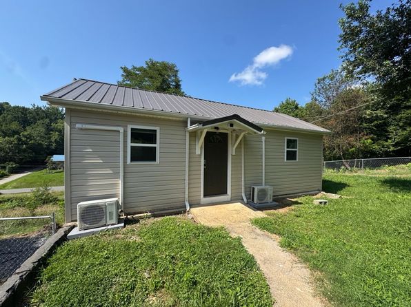141 Massey St