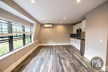 Rented by Realty 2000 Corp