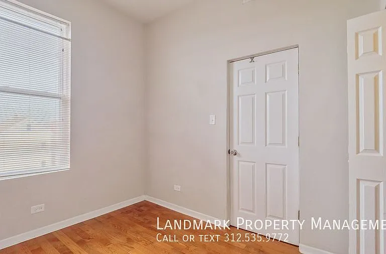2130 W Cermak Rd #3R — Photo 12