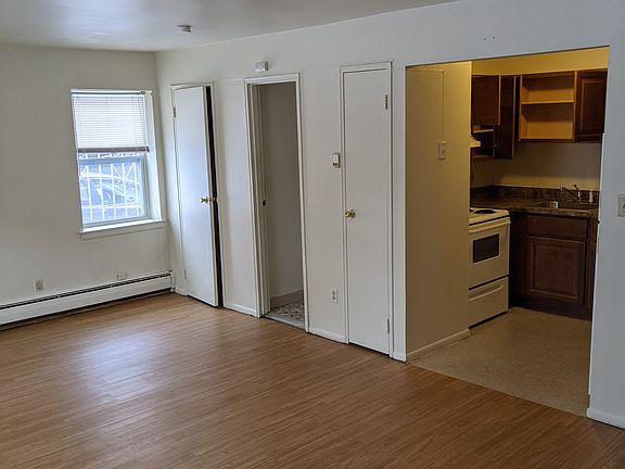 2nd image of 58 Linden Ave #C1