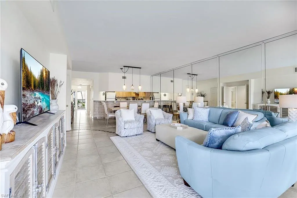 9380 Gulf Shore Dr — Photo 3