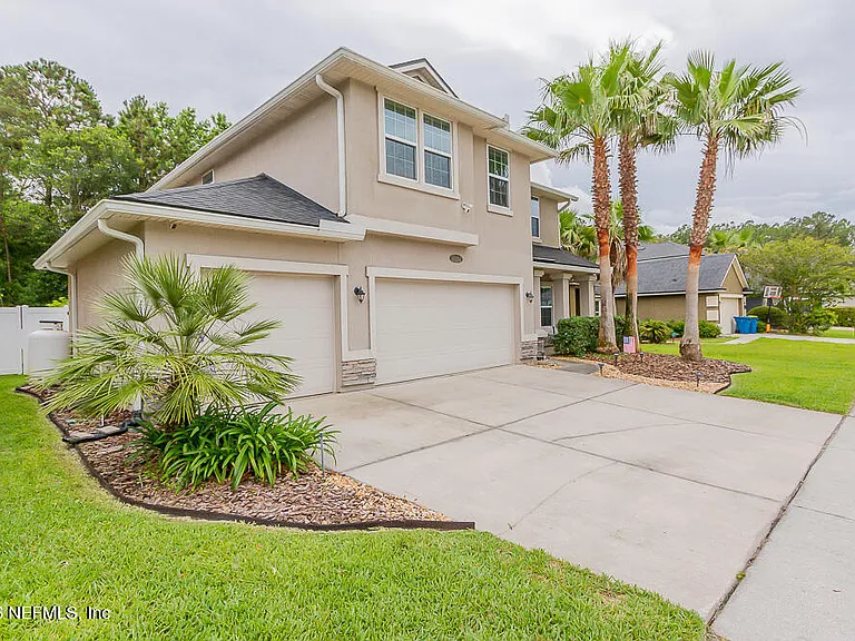 16284 Hunters Hollow Trl — Photo 4