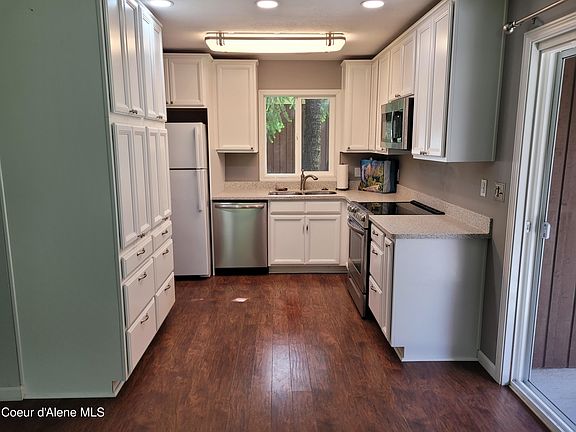 5th image of 5305 W Fairway Ln Unit 19