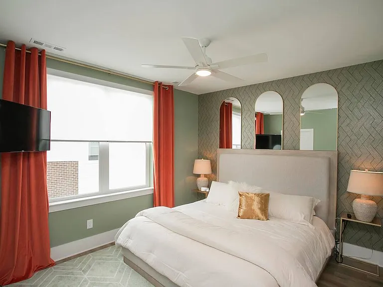121 Neill Ave #E — Photo 10