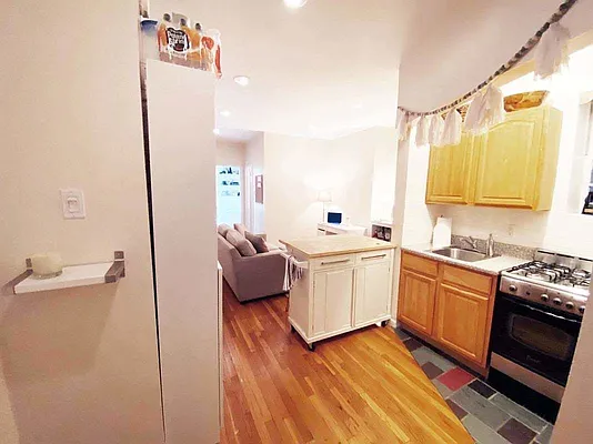 Rented by Voro NYC | media 2