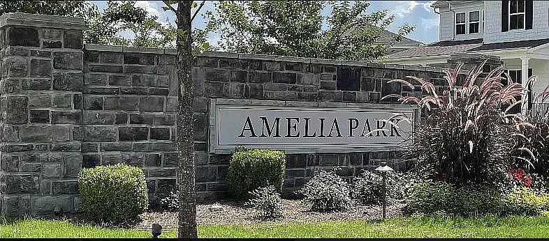 1st image of 1162 Amelia Park Dr
