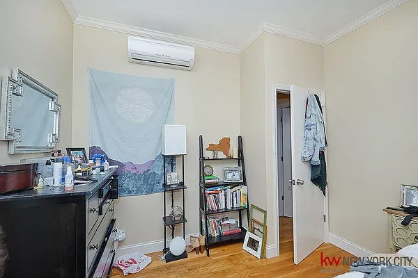 Rented by Keller Williams NYC | media 11