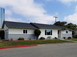 215 Vanderbilt Dr, Oxnard, CA 93036