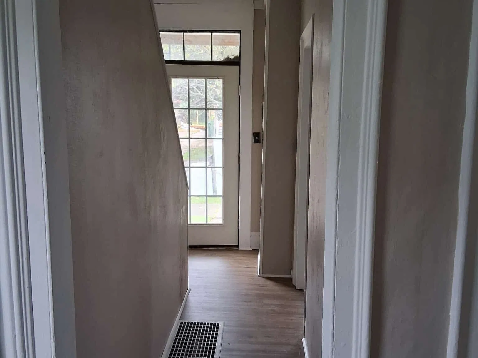 4 bed, 1332 sqft, $1,950 — Photo 3