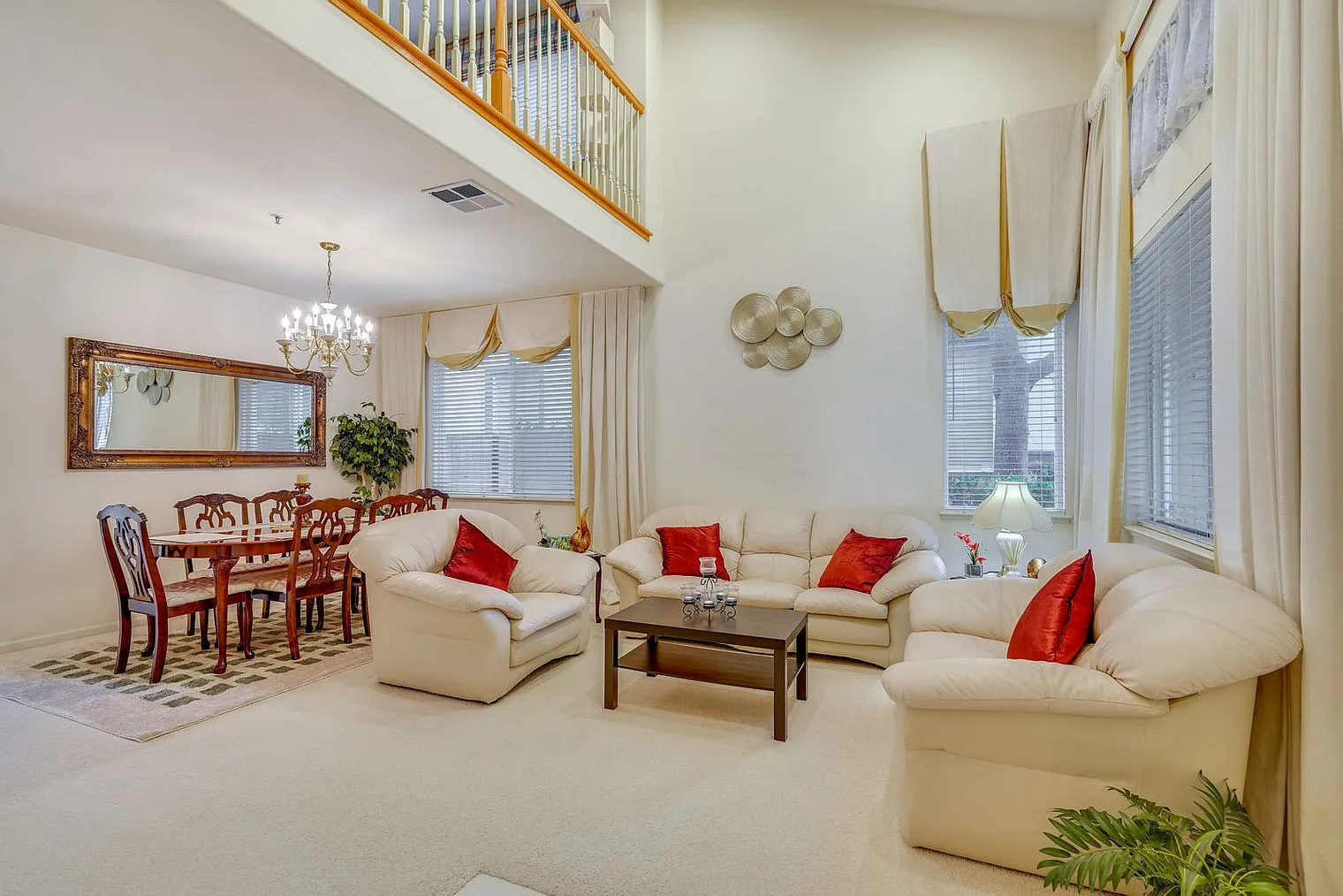 4 bed, 2.0 bath, 2120 sqft, $5,462 — Photo 3