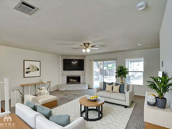3rd image of 205 Covala Dr