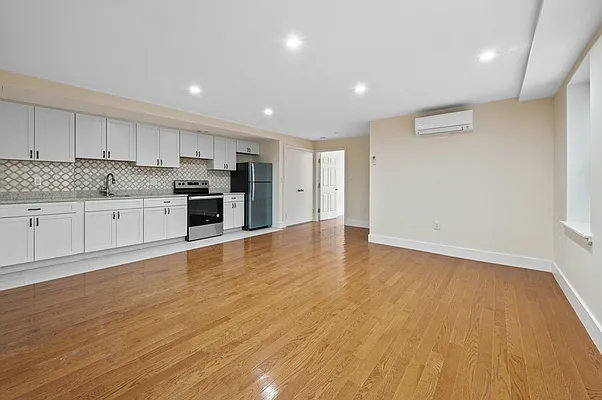 Rented by Houlihan Parnes Properties | media 11