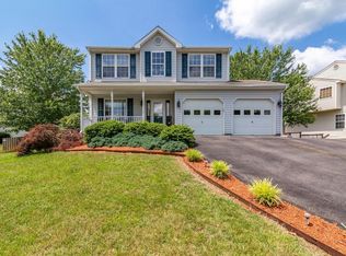 4622 Nevis Dr, Salem, VA 24153