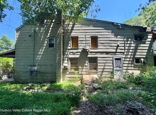 67 W Bridge St, Catskill, NY 12414