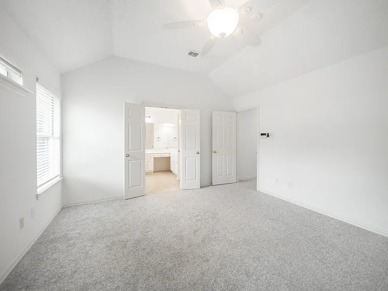 1812 Ingleside Dr — Photo 9
