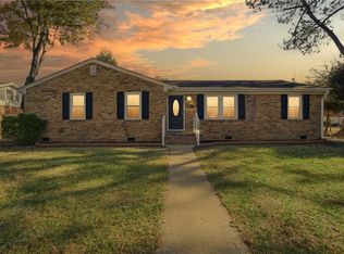 120 Gallant Fox Rd, Virginia Beach, VA 23462