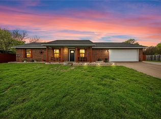 905 Vail Highlands, Hewitt, TX 76643