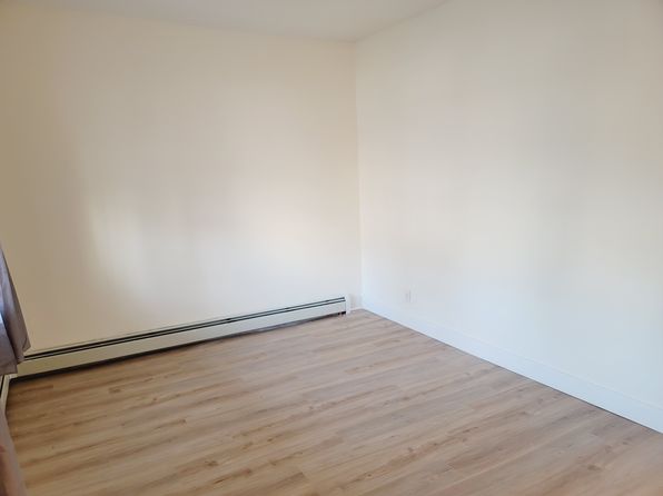 153 Isabella Ave #2A