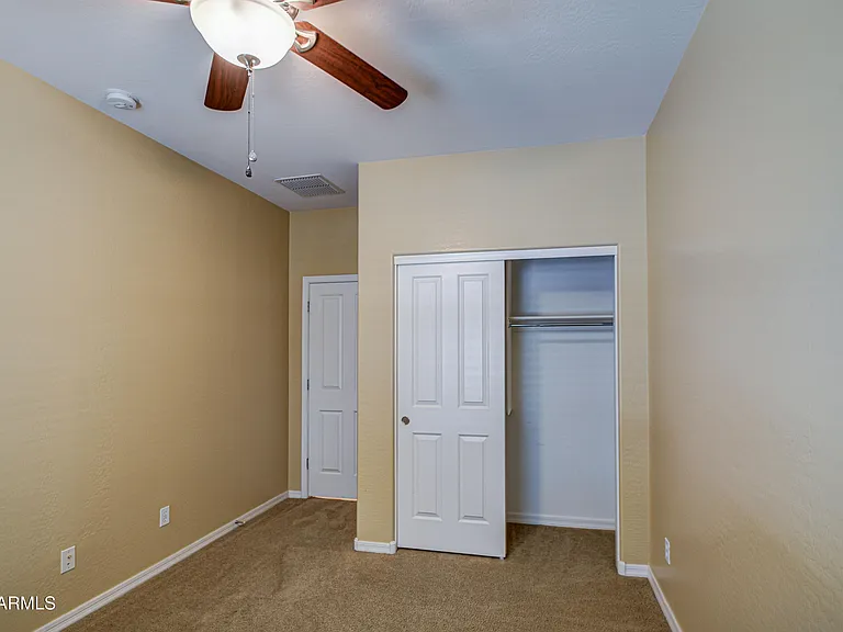 3114 E Franklin Ave — Photo 40