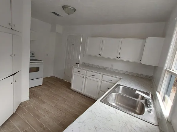 1210 Iowa St, Norman, OK 73069