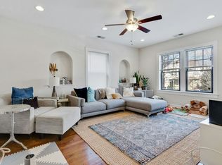 1821.5 W Leland Ave, Chicago, IL 60640