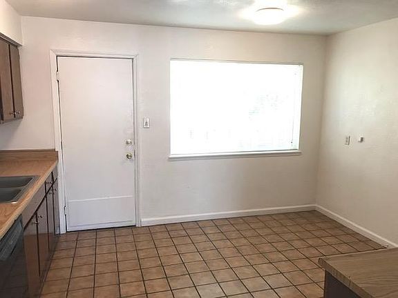 5th image of 6115 Dewey Dr