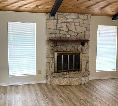 3rd image of 2708 E Poplar Ave