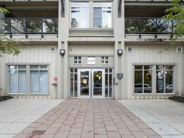 10180 153rd St #101, Surrey, BC V3R 0B5