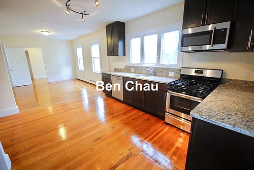 15 Taylor St #1B Photo 1