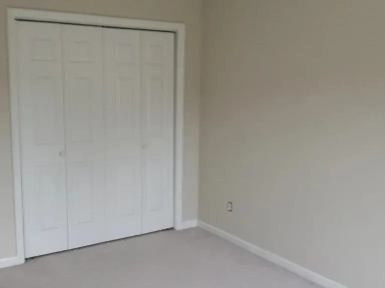 1125 Garrison Ridge Blvd — Photo 2