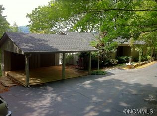 1644 Hogback Mountain Rd, Tryon, NC 28782