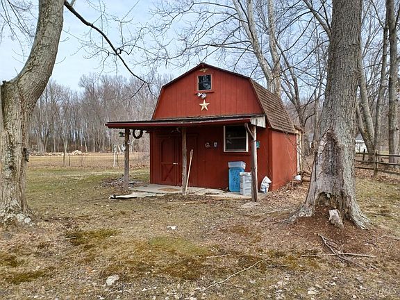 5th image of 1486 Denny Dr