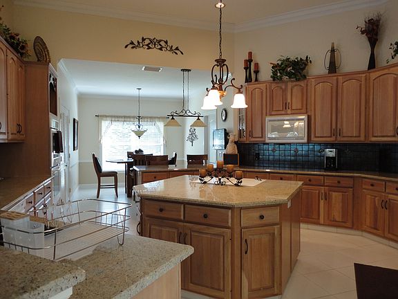 Kitchen to Breakfast Nook