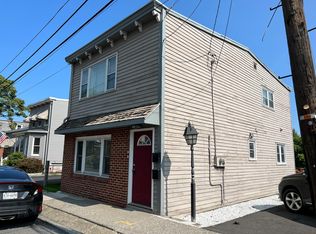 47 Quassaick Ave APT 1, New Windsor, NY 12553